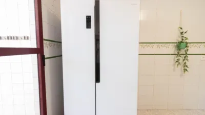 Habitación en alquiler en Carrer Devesa, Altozano (Distrito Campoamor-Altozano. Alicante - Alacant) de 410 €<span>/mes</span>