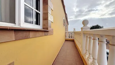 Casa en venta en Calle Rey Juan Carlos I, 24, Antigua de 370.000 €
