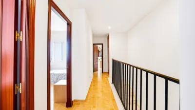 Casa adosada en venta en La Banda - Campo de Fútbol, La Banda-Campo de Fútbol (Chiclana de la Frontera) de 229.900 €