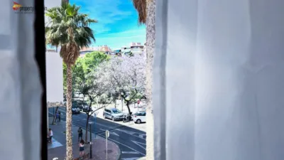 Habitación en alquiler en Carrer Devesa, Altozano (Distrito Campoamor-Altozano. Alicante - Alacant) de 380 €<span>/mes</span>
