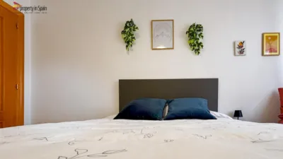 Habitación en alquiler en Carrer Devesa, Altozano (Distrito Campoamor-Altozano. Alicante - Alacant) de 380 €<span>/mes</span>