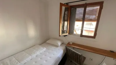 Apartment on Carrer de Galileu photo 16