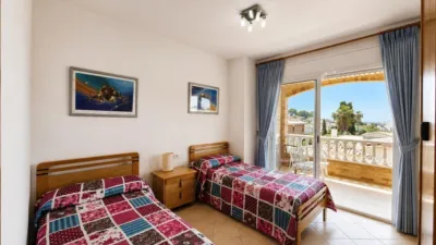 Chalet in Segur de Calafell photo 19