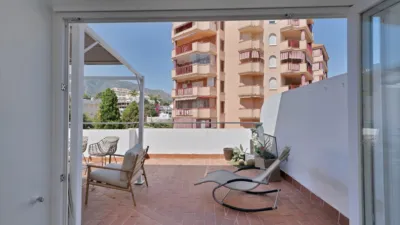 Terraced house on Eugenia de Montijo Street photo 36