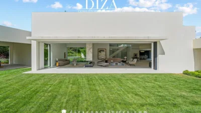 Chalet in Pozuelo de Alarcón photo 17