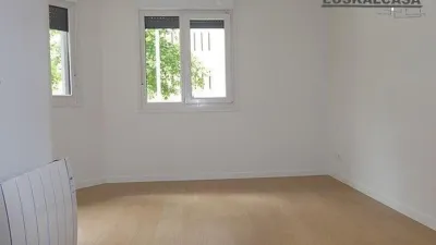 Apartment in Miribilla photo 6