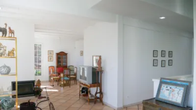 Chalet in El Monte photo 12