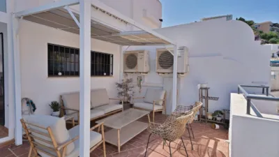 Terraced house on Eugenia de Montijo Street photo 38