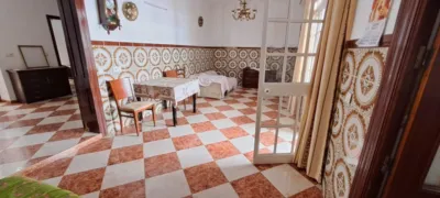 House on Joaquín Turina Street photo 8