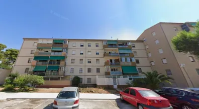 Flat at Plaça de la Hispanitat, 5 photo 5