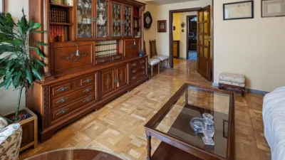 Apartment on Calle del Veinte de Febrero photo 8
