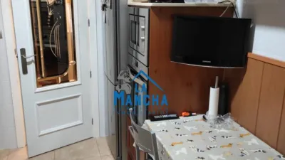 Piso – Albacete, Pedro Lamata - Más