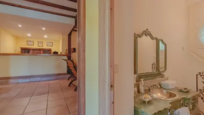 Chalet in El Monte photo 63