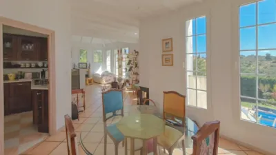 Chalet in El Monte photo 10