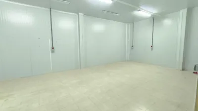 Nave industrial en alquiler en Poligono Campollano - Més