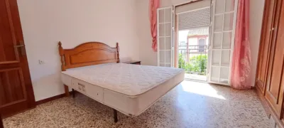 House on Joaquín Turina Street photo 21