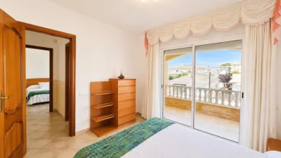Chalet in Segur de Calafell photo 14