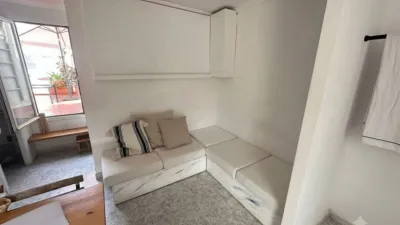 Apartment on Carrer de Galileu photo 12