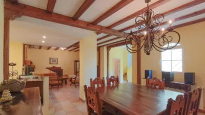 Chalet in El Monte photo 52