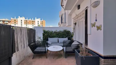 Terraced house on Eugenia de Montijo Street photo 59