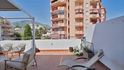 Terraced house on Eugenia de Montijo Street photo 27