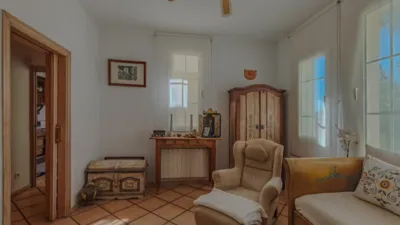 Chalet in El Monte photo 21