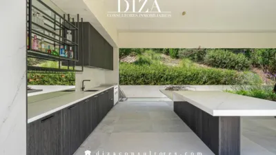 Chalet in Pozuelo de Alarcón photo 14