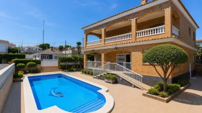 Chalet in Segur de Calafell photo 3