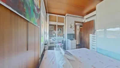 Attic in Passeig de Valldaura photo 14