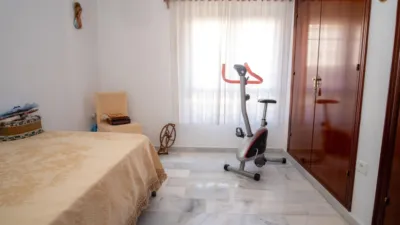 Apartment on Calle de Santa Teresa de Jesús photo 30