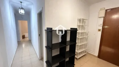 Flat on Calle de Ávila photo 4