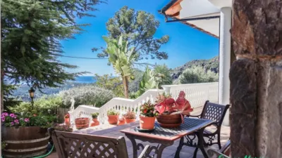 Chalet on Carrer Cal Tarda photo 50