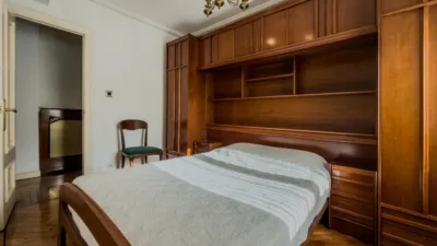 Flat on Calle de Argentina photo 14