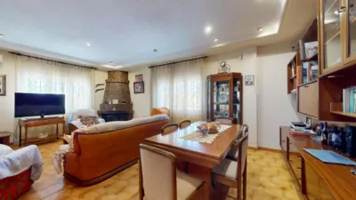 Chalet in University Area photo 23