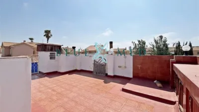 Chalet on Calle de las Islas Canarias photo 30