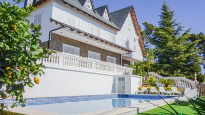 Chalet on Carrer Cal Tarda photo 37