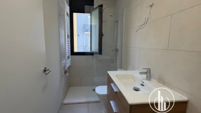 Terraced house on Carrer de Miquel Servet photo 26