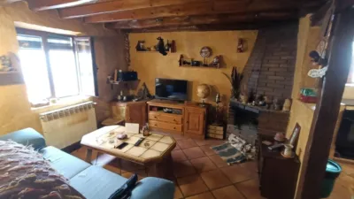 Terraced house in Madrilalejo del Monte photo 3