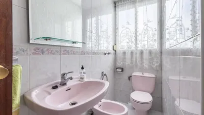 Apartment on Calle del Marqués de Mondéjar photo 17