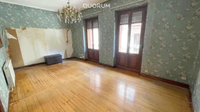 Piso en venta en Calle de Coscojales, Alde Zaharra-Portu (Portugalete) de 200.000 €