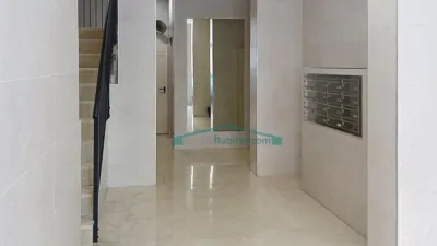 Flat in Patraix photo 25
