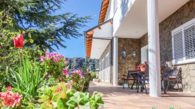 Chalet on Carrer Cal Tarda photo 38