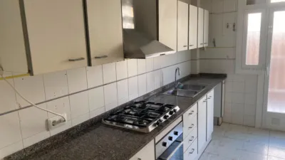 Apartment in Centre photo 12