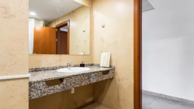 Studio for sale on Calle Martínez Catena photo 11
