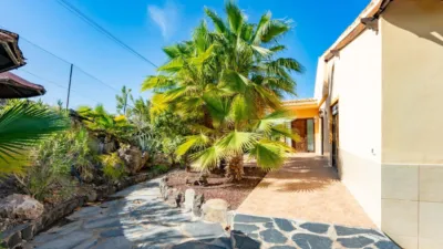 Chalet on Batista Street photo 50