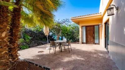 Chalet on Batista Street photo 55