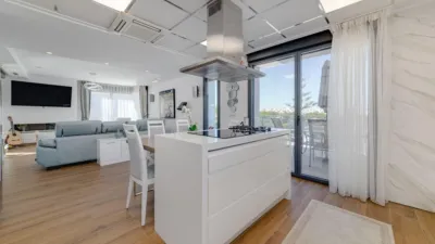 Casa – Torrevieja, Urbanización Los Balcones - Més