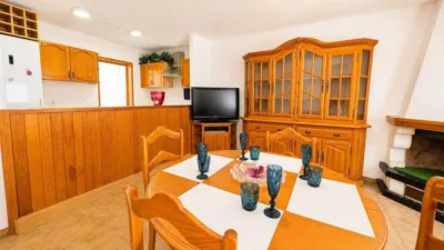 Casa adosada en venta en Calle de los Jazmines - Vista 3