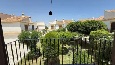 Terraced house on Avenida de Juan Sebastián Elcano photo 25