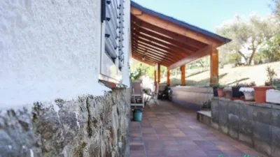 Chalet on Carrer Cal Tarda photo 7